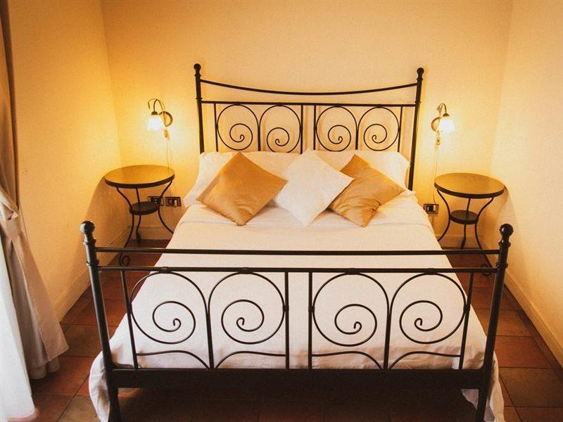 Antica Dimora Caruso Bed & Breakfast Catania Bagian luar foto