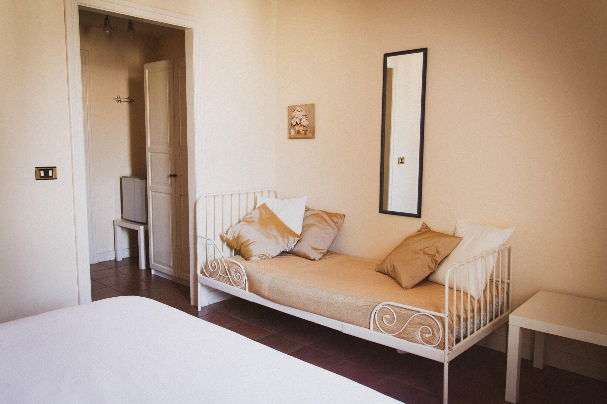 Antica Dimora Caruso Bed & Breakfast Catania Bagian luar foto