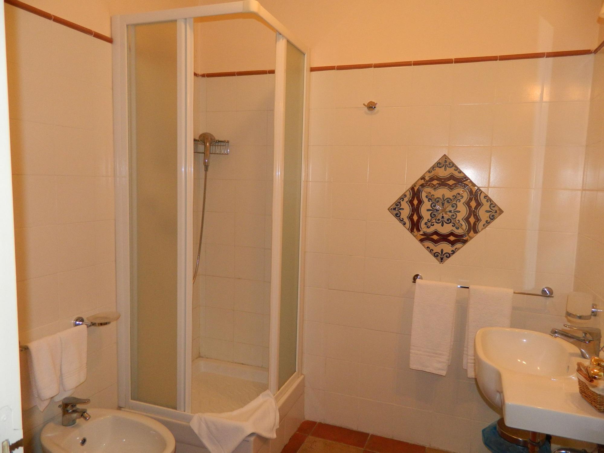 Antica Dimora Caruso Bed & Breakfast Catania Bagian luar foto