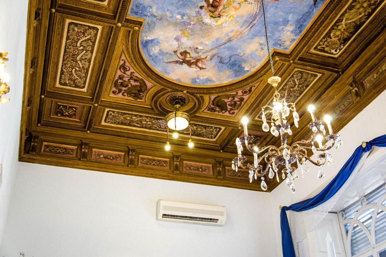 Antica Dimora Caruso Bed & Breakfast Catania Bagian luar foto